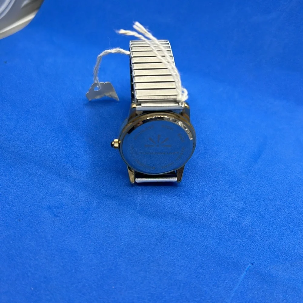 Isaac mizrahi live stretch band Watch‎